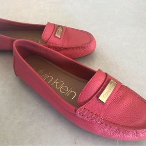NWOT Calvin Klein loafer flats size 9